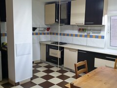 Rahova, Petre Ispirescu, adiacent